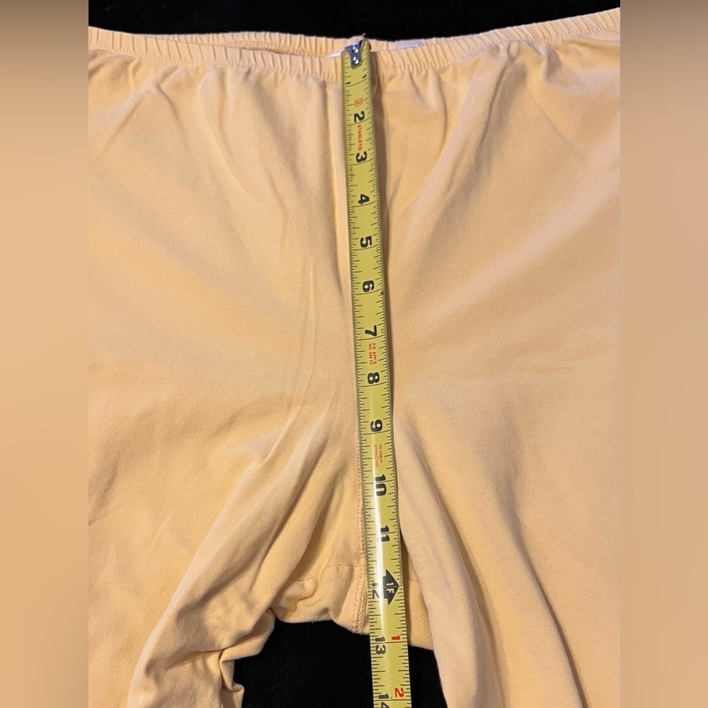 GUC Secret Treasures Women’s Yellow Wide-Leg Pajama Pants 16/18 - Picture 5 of 7